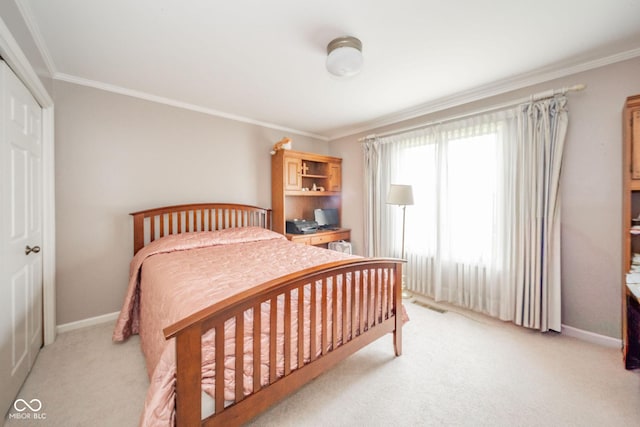 3537 Woodglen Way, Anderson, IN 46011 - bedroom featuring light carpet, crown molding, baseboards, and a closet