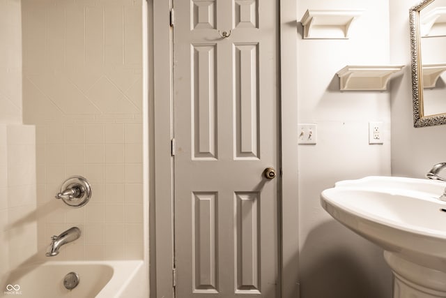 4130 N Meridian St, Indianapolis, IN 46208 - bathroom with bathing tub / shower combination and a sink