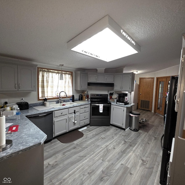5269 W State Road 42, Brazil, IN 47834 - kitchen featuring electric stove, a sink, a textured ceiling, dishwasher, and under cabinet range hood