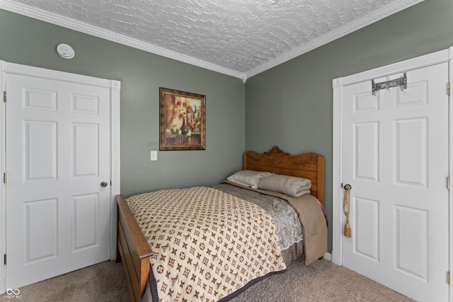 2134 N Alabama St, Indianapolis, IN 46202 - carpeted bedroom featuring ornamental molding