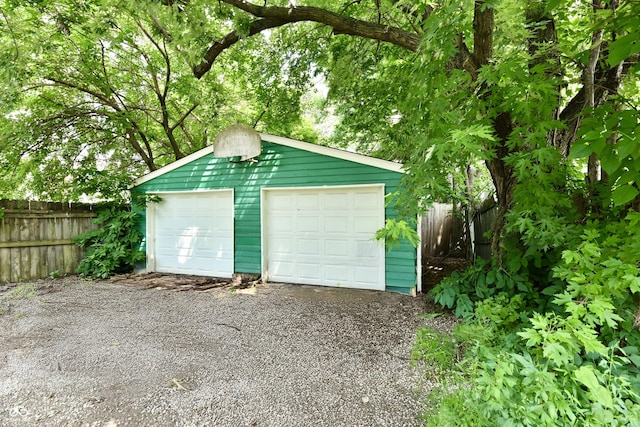 631 Prospect St, Indianapolis, IN 46203 - view of detached garage
