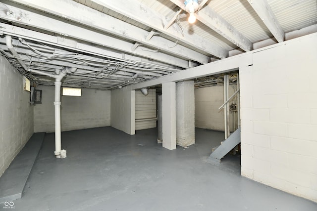 2966 N Olney St, Indianapolis, IN 46218 - view of below grade area