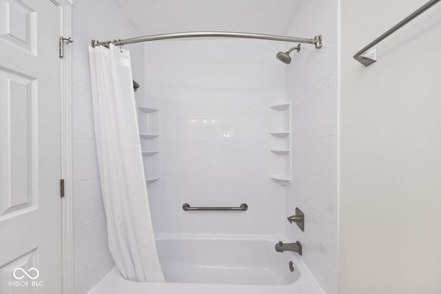 19446 Ethan Allen Ln, Westfield, IN 46074 - full bathroom with shower / bath combo