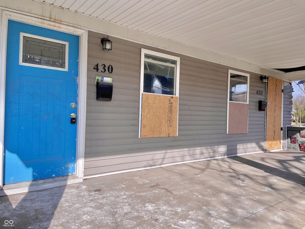 430 N Hamilton Ave Unit 430, Indianapolis, IN 46201 - property entrance with a porch