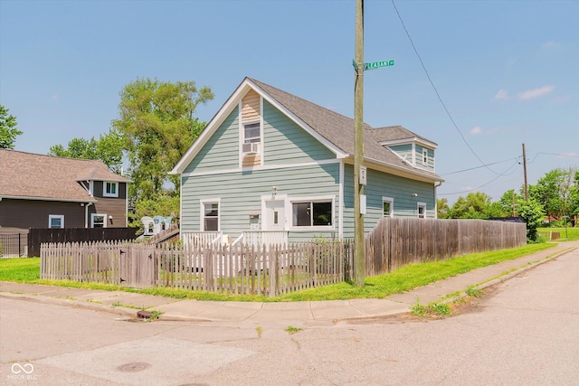 2230 Pleasant St, Indianapolis, IN 46203 - view of side of property featuring a fenced front yard