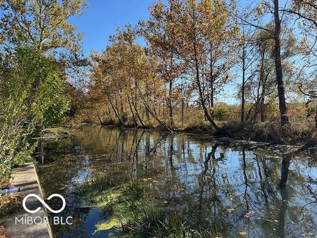 125 Ems B20C Ln, Pierceton, IN 46562 - water view