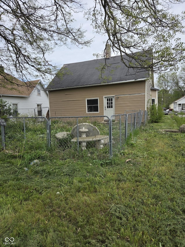 1331 S 14th St, New Castle, IN 47362 - view of outdoor structure featuring fence