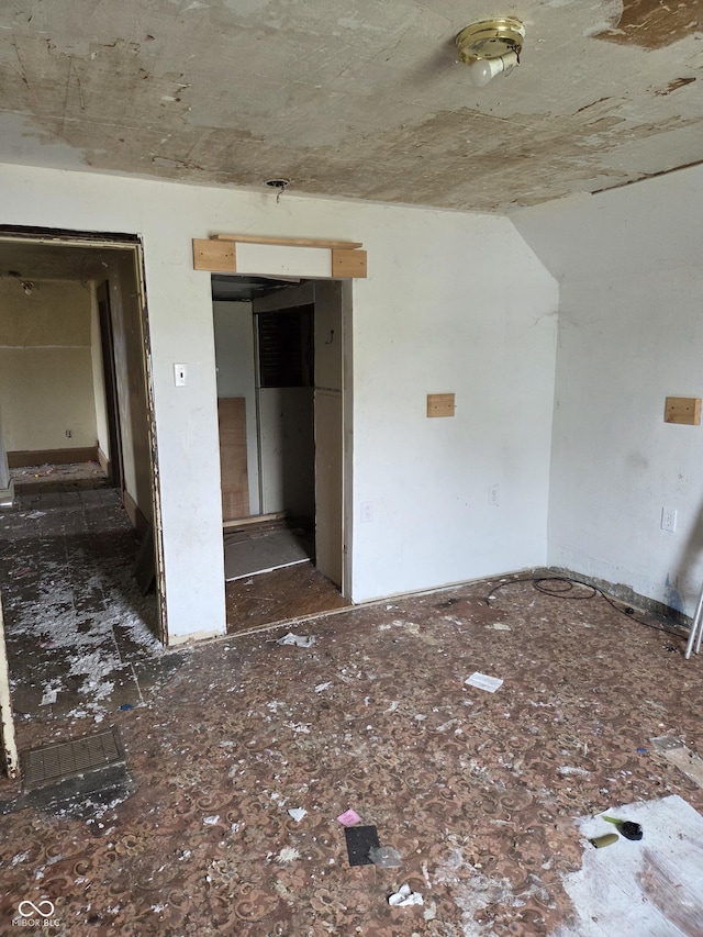 1331 S 14th St, New Castle, IN 47362 - view of spare room