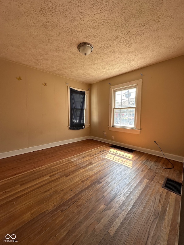 3646 Creston Dr, Indianapolis, IN 46222 - photo 9