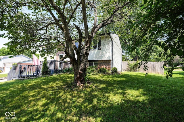 5522 Closser Ct, Indianapolis, IN 46221 - view of yard