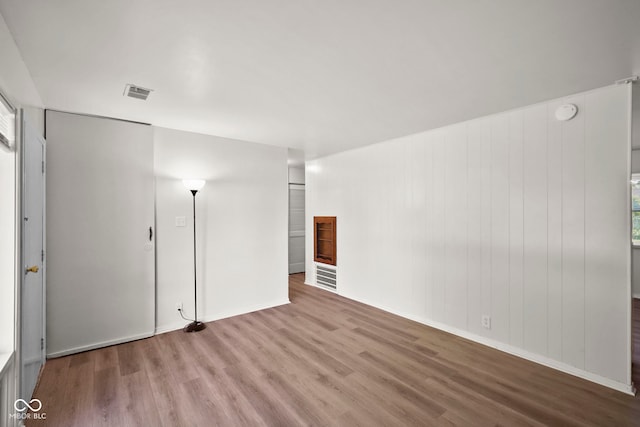 611 Hampton Ln, Anderson, IN 46017 - spare room with wood finished floors and baseboards