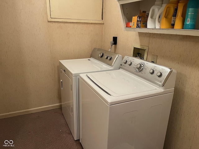 7440 Sylvan Ridge Rd, Indianapolis, IN 46240 - laundry area featuring washing machine and clothes dryer and baseboards