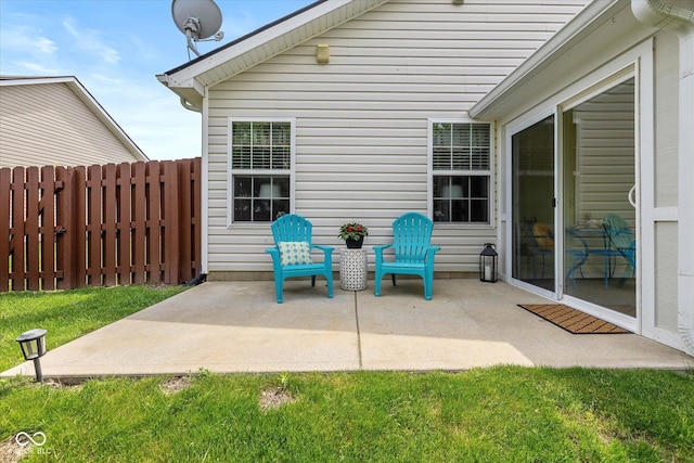 4256 Zachary Ln, Westfield, IN 46062 - view of patio with fence