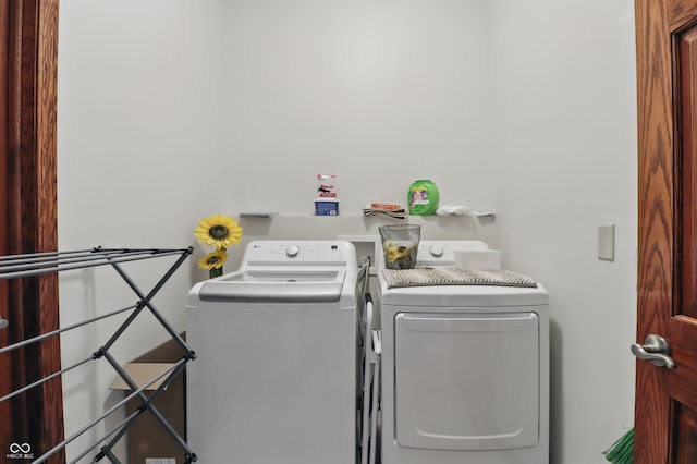 1478 W 500 S, Peru, IN 46970 - washroom featuring washer and clothes dryer