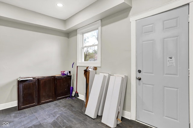 1033 N Dearborn St, Indianapolis, IN 46201 - washroom featuring baseboards and recessed lighting
