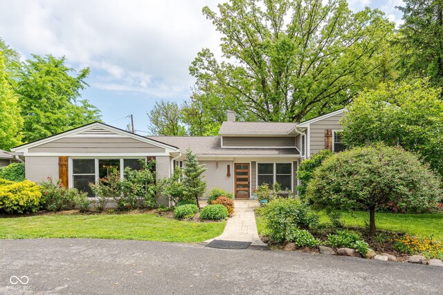 140 Meridian Hills Blvd, Indianapolis, IN 46260 - photo 1