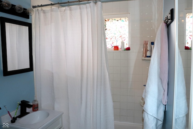706 Bobs Ct, Beech Grove, IN 46107 - full bath featuring a sink and shower / bathtub combination with curtain