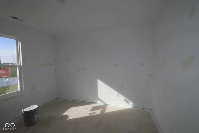 7323 Waylon Way, Indianapolis, IN 46239 - unfurnished room featuring plenty of natural light and baseboards