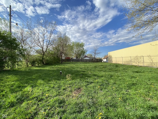 41 Grissom Ln, Shelbyville, IN 46176