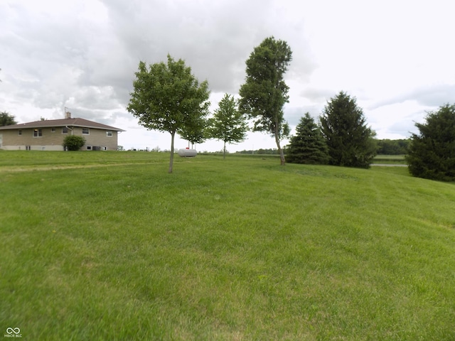 9739 S County Road 825 E, Cloverdale, IN 46120 - view of grassy yard