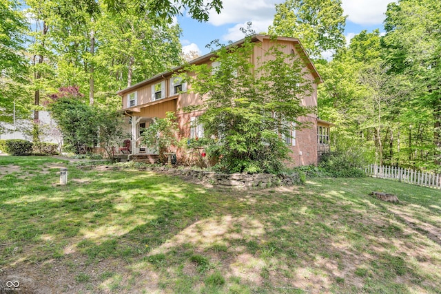 610 N Forest Rd, Crawfordsville, IN 47933 - view of yard