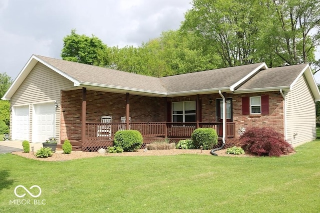 7 Gladiator Dr, Waynetown, IN 47990 - single story home with a porch, brick siding, a front yard, and a garage