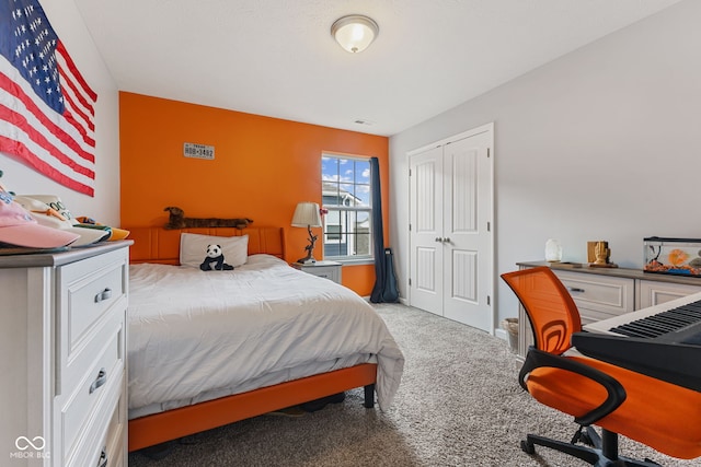 3948 Saddle Club S Parkway, Bargersville, IN 46106 - bedroom featuring carpet and a closet