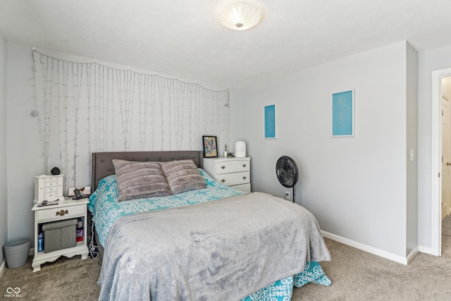 8910 Hunters Creek Dr Unit 207, Indianapolis, IN 46227 - carpeted bedroom featuring baseboards