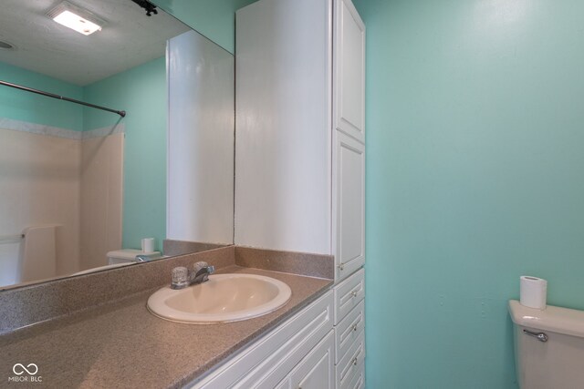 522 E County Road 1000 S, Clayton, IN 46118 - bathroom with toilet and vanity