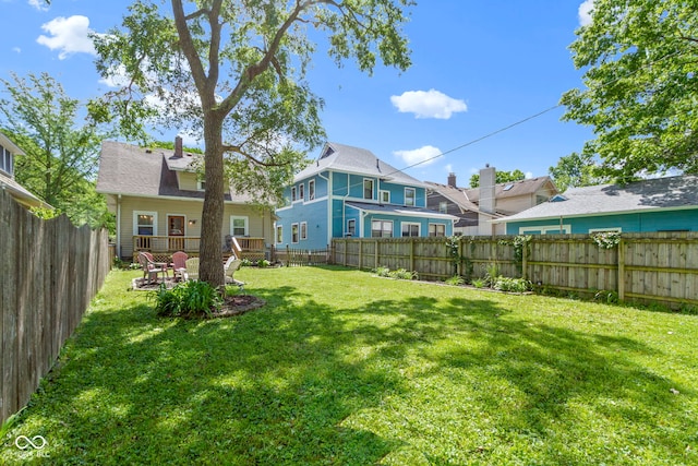 344 N Whittier Pl, Indianapolis, IN 46219 - view of yard