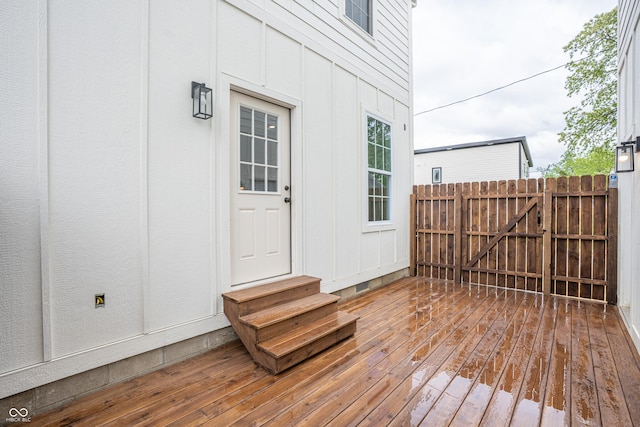 1825 E Maryland St, Indianapolis, IN 46201 - deck with entry steps and a gate