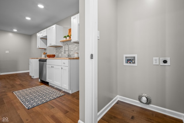 1825 E Maryland St, Indianapolis, IN 46201 - laundry room featuring hookup for an electric dryer, hookup for a washing machine, dark wood-style floors, and recessed lighting