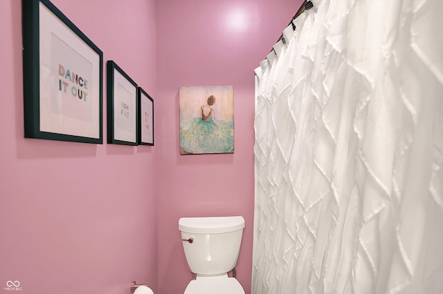3592 Gillsland Rd, Bargersville, IN 46106 - bathroom with toilet and a shower with curtain