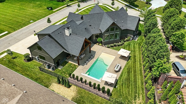 7116 Trail Ridge Ln, Indianapolis, IN 46259 - view from above of property with a pool area