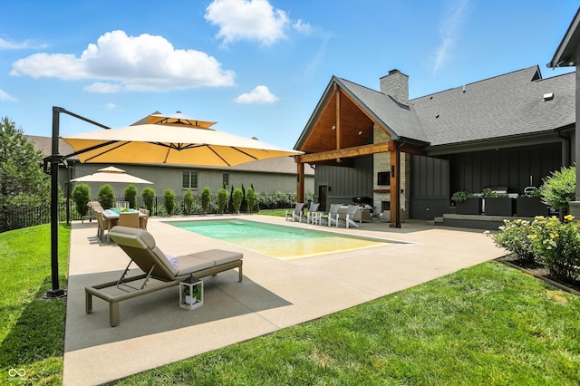 7116 Trail Ridge Ln, Indianapolis, IN 46259 - view of pool with a patio area