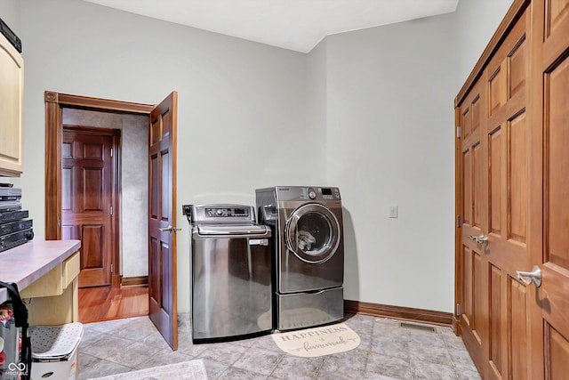 893 W 500 S, Anderson, IN 46013 - washroom with separate washer and dryer and baseboards