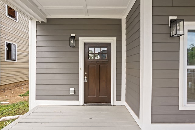 2024 Yandes St, Indianapolis, IN 46202 - property entrance with a porch