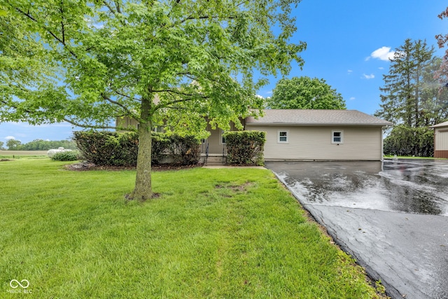 1437 S 725 W, Tipton, IN 46072 - view of grassy yard