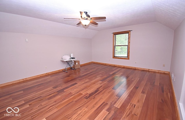 1340 Apache Trl, Martinsville, IN 46151 - bonus room with lofted ceiling, wood finished floors, ceiling fan, and baseboards