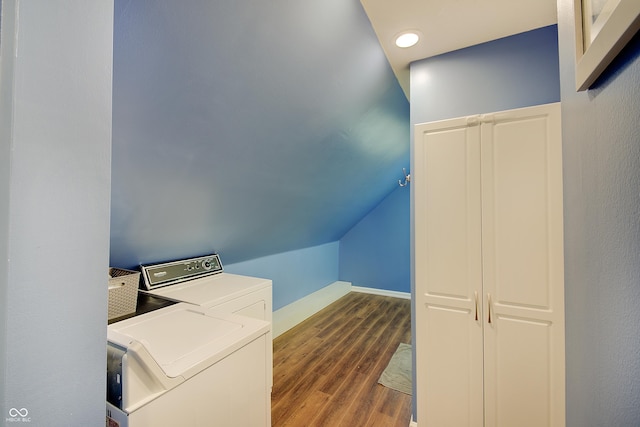 1009 Broadway St, Indianapolis, IN 46202 - washroom featuring separate washer and dryer, wood finished floors, baseboards, and recessed lighting