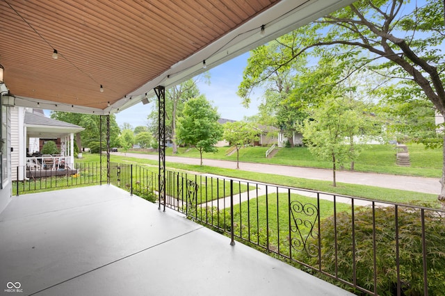 117 S Spencer Ave, Indianapolis, IN 46219 - view of patio / terrace featuring a porch
