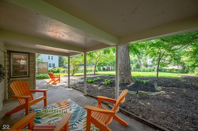 2120 Wynnedale Rd, Indianapolis, IN 46228 - view of patio / terrace