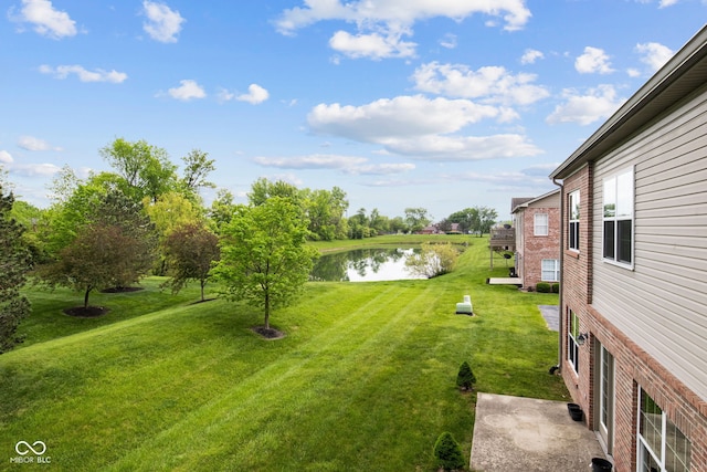 4261 Washington Blvd, Plainfield, IN 46168 - view of green lawn with a water view