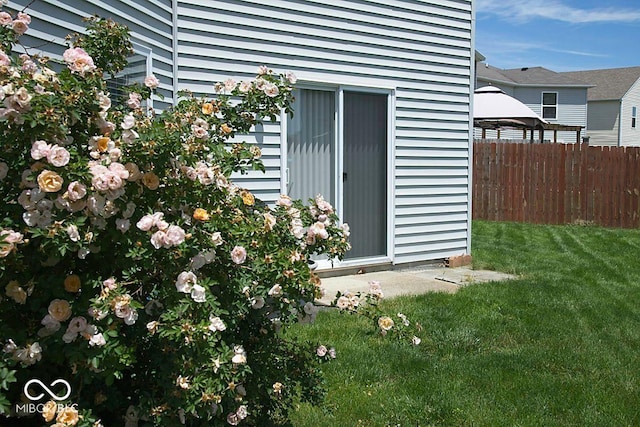 7737 Wolfgang Pl, Indianapolis, IN 46239 - view of outbuilding