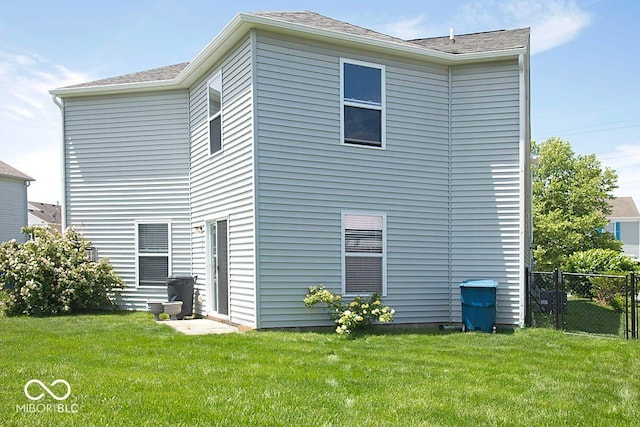 7737 Wolfgang Pl, Indianapolis, IN 46239 - view of back of property