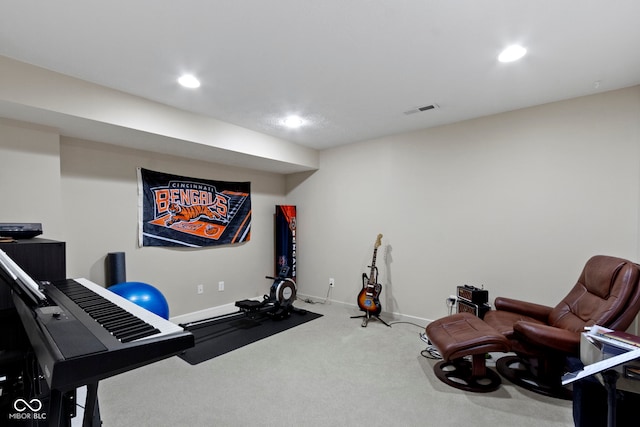 workout room with carpet floors, recessed lighting, and baseboards