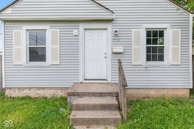 703 Kappes St, Indianapolis, IN 46221 - view of property entrance