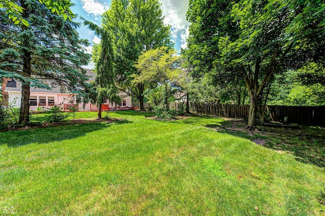 9158 Oak Knoll Ln, Fishers, IN 46037 - view of yard