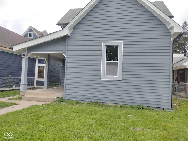 1322 S Belmont Ave, Indianapolis, IN 46221 - view of home's exterior featuring a porch