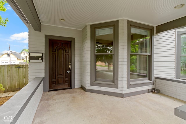 1526 Carrollton Ave, Indianapolis, IN 46202 - property entrance with fence